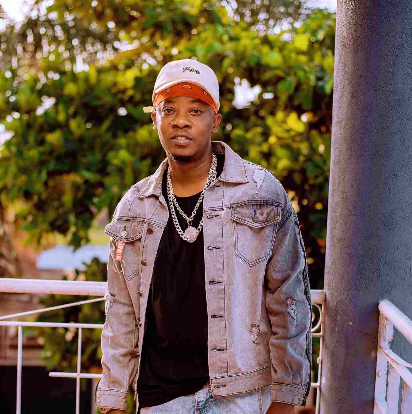 Jasho by Msaga Sumu, Chege