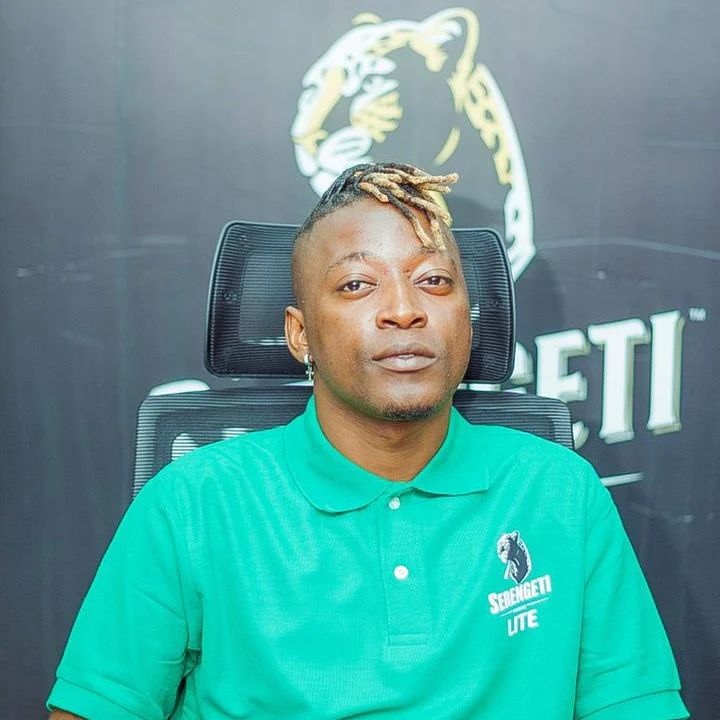 Jibiniue by Mzee Wa Bwax Ft Kayumba