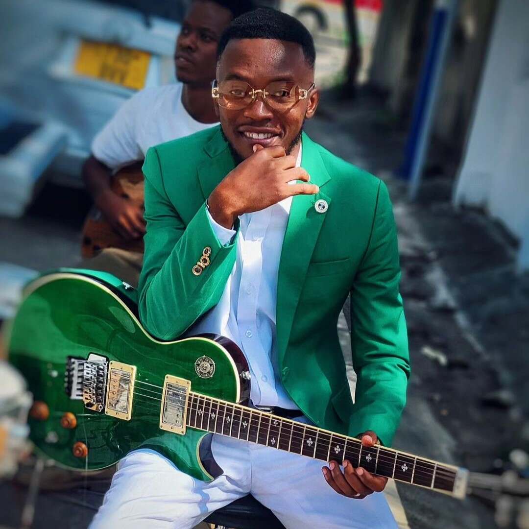 Unafaa by Walter Chilambo