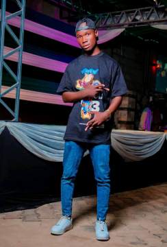 Nsakata by Felz Bwoy