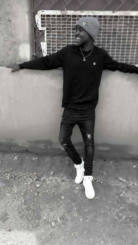 Mwenyewe