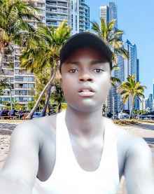 Mama Muto by Mr Green