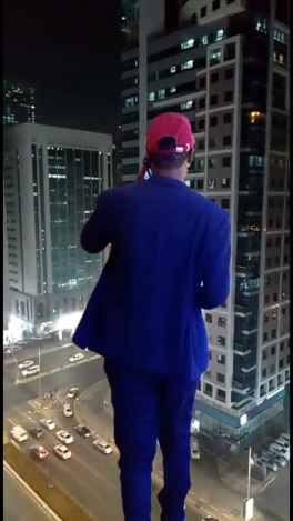 Macura (big Size) by Sijo Lee Aps (starboi)