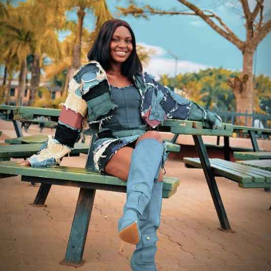 Tereera by Vivian Mimi