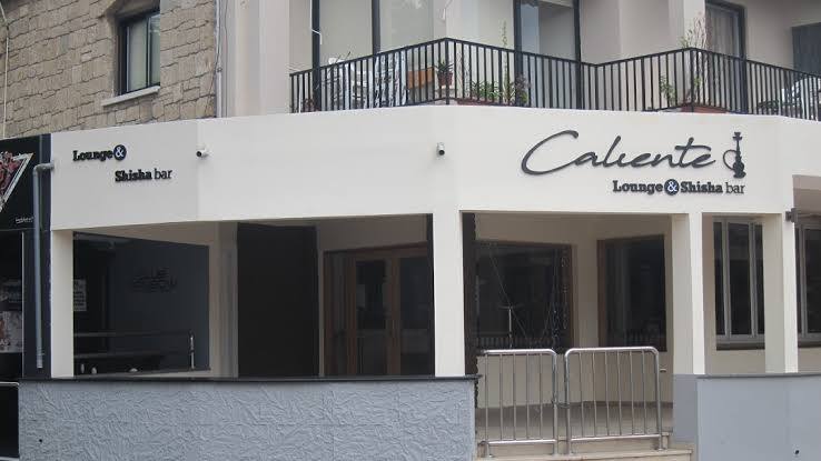 Caliente lounge customers unhappy.