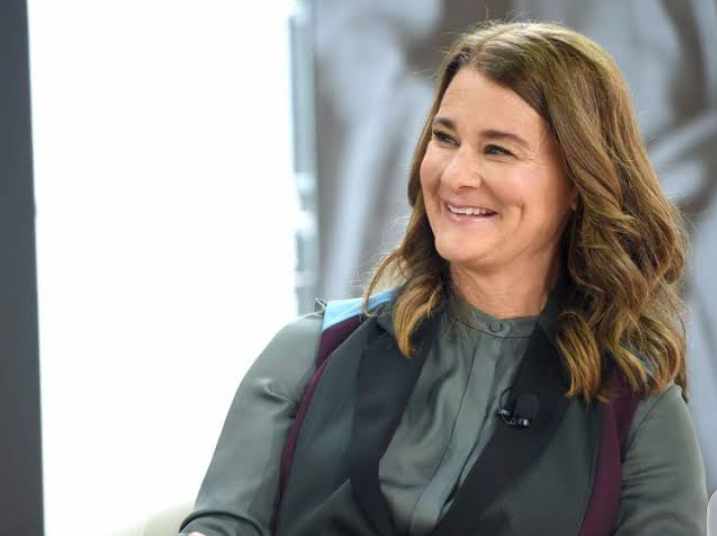 Melinda Gates spends over 300 million shillings per night on a divorce vacation.