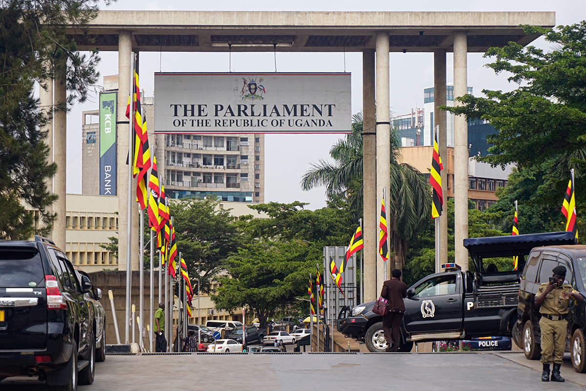 529 MPs recieve Ugshs 200m each to buy new cars