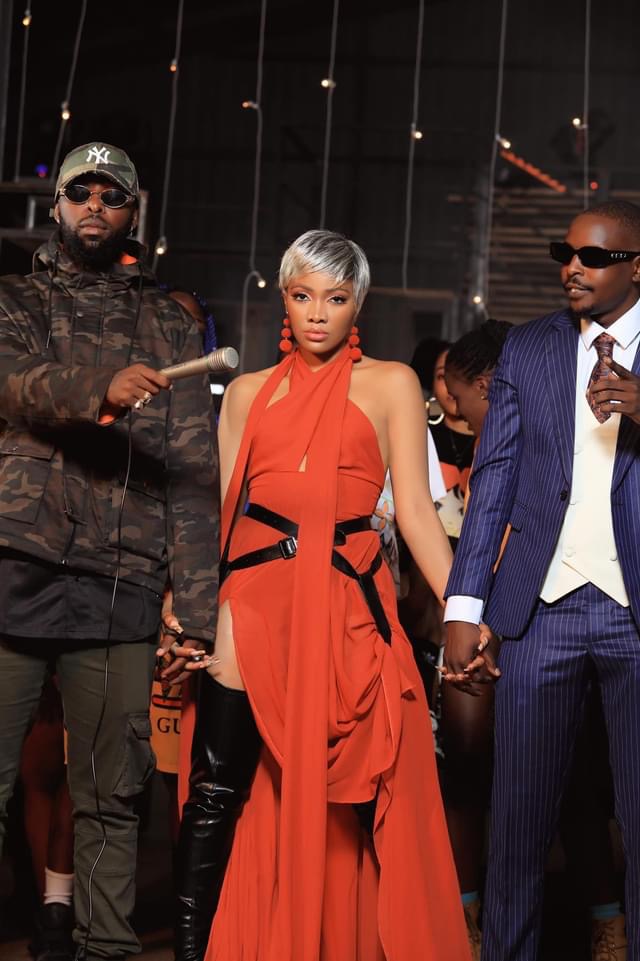 Video review: Tupaate remix by Pia pounds featuring Eddy Kenzo and Mc Africa