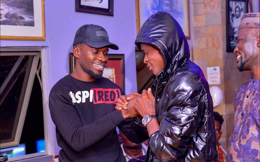 Chameleone and Bobiwine share light moment amidst high beef Rumor!
