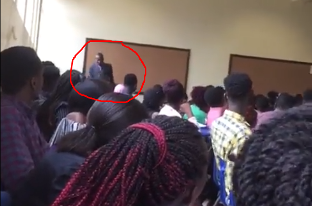 Makerere suspends Lecturer that slapped Student! Investigations into the mattter underway.