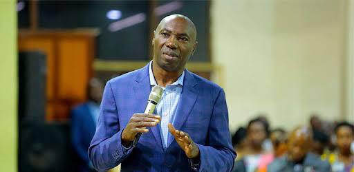Pastor Kakande asks his congregation for 1 million each to purchase himself a new car