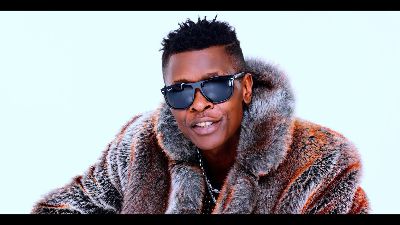 Jose Chameleone uses a whole bottle of anointing oil to chase demons of failure for the upcoming Gwanga Mujje" concert.