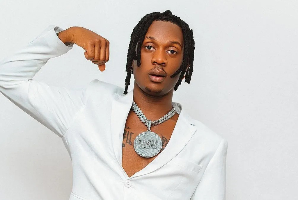Slay mama calls out Fik Fameica, says she can handle his wood.