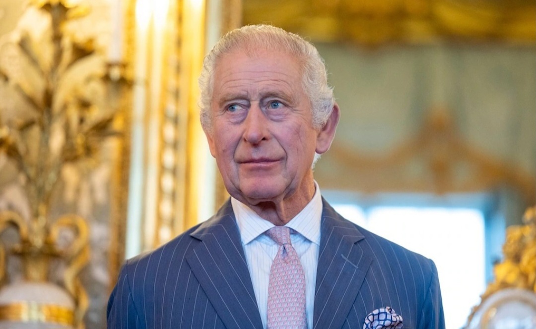 King Charles heads to St.George's chapel for Easter celebrations.